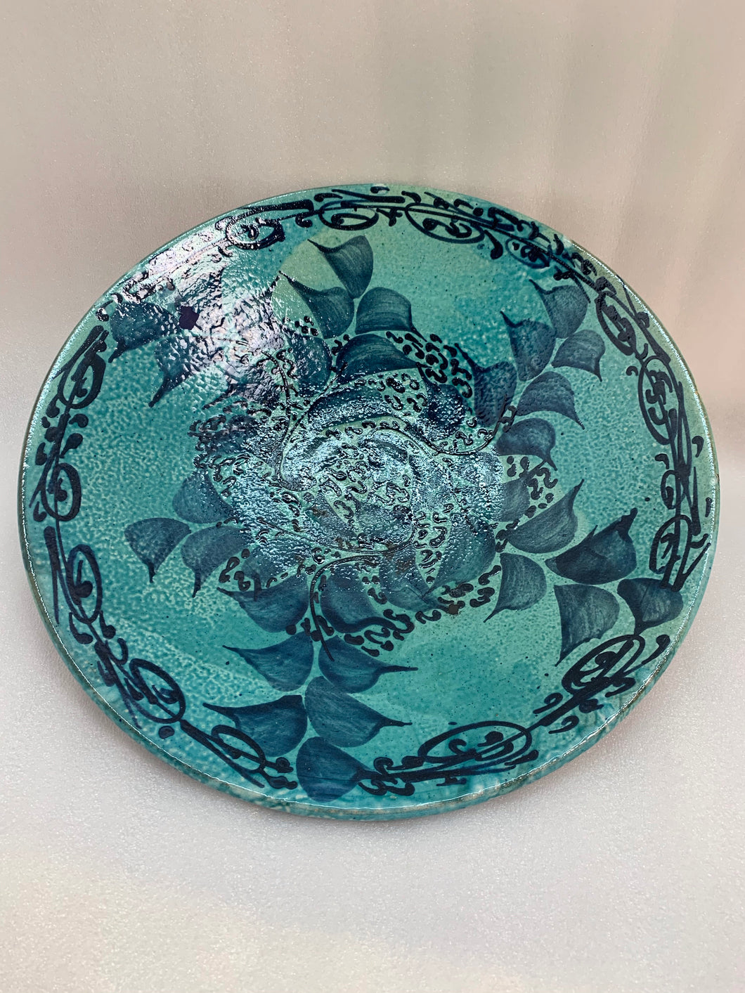 TURQUOISE LEAF PLATE